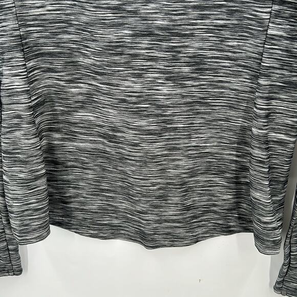 Gap Women's Gray & White Full Zip Active Wear Jacket 2 Zip Pockets Size Small - Picture 8 of 13